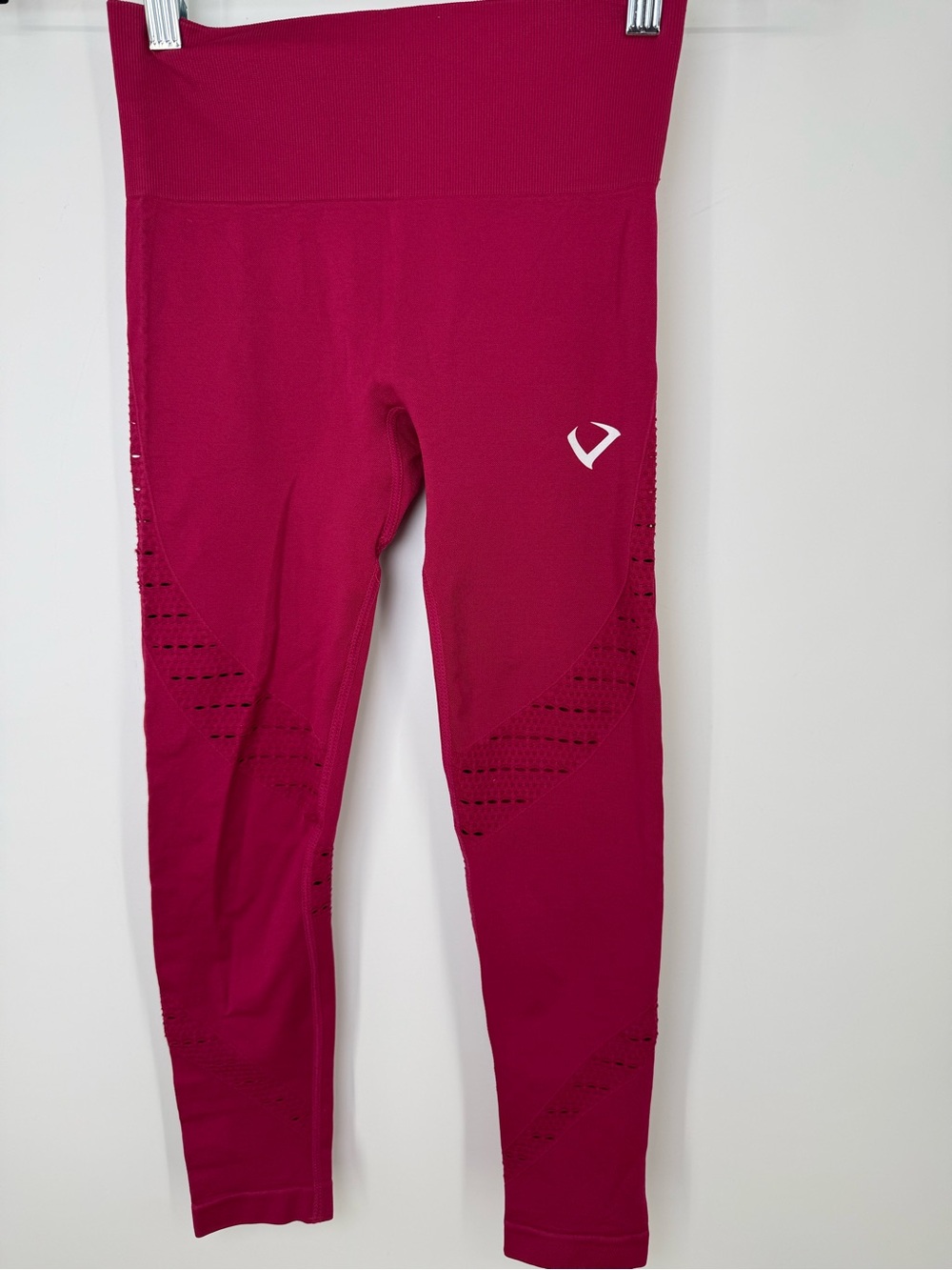Violate The Dress Code Seamless High-Waist Leggings - Magenta XS